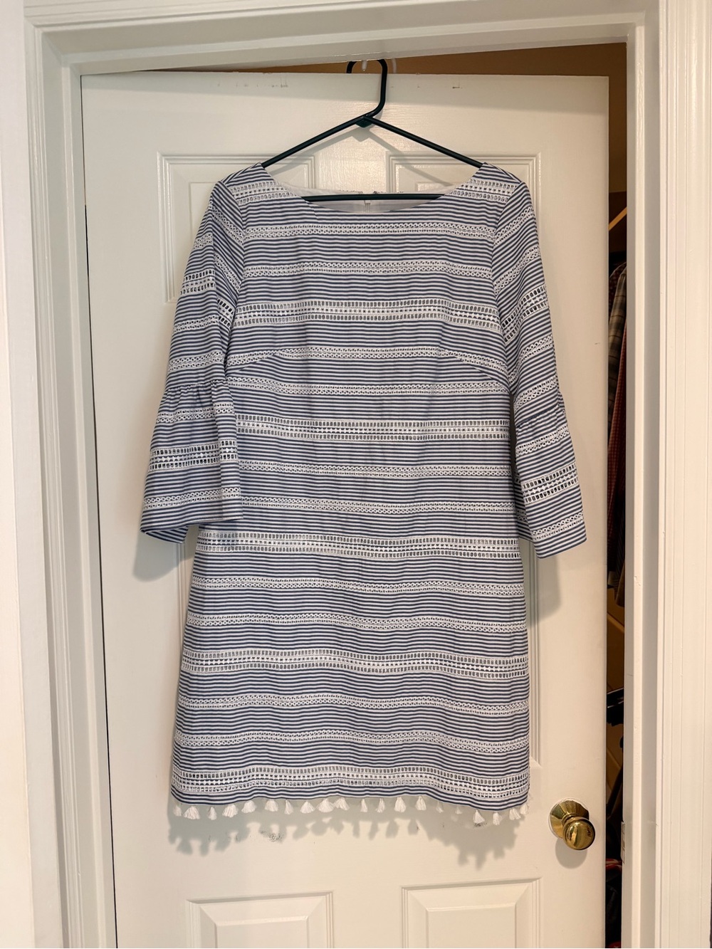 Vince Camuto Tassel Trim Blue White Eyelet Bell Sleeve Dress Size 10